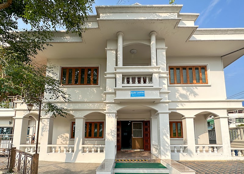 Main center view