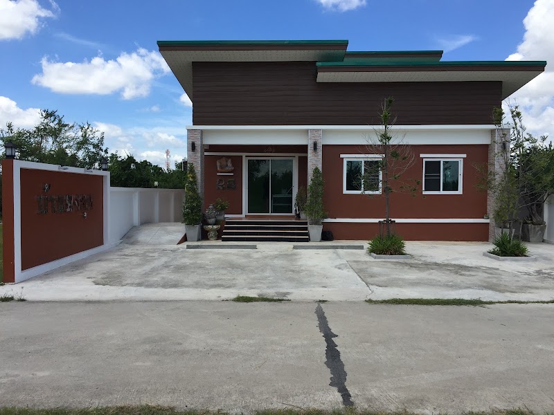 Main center view