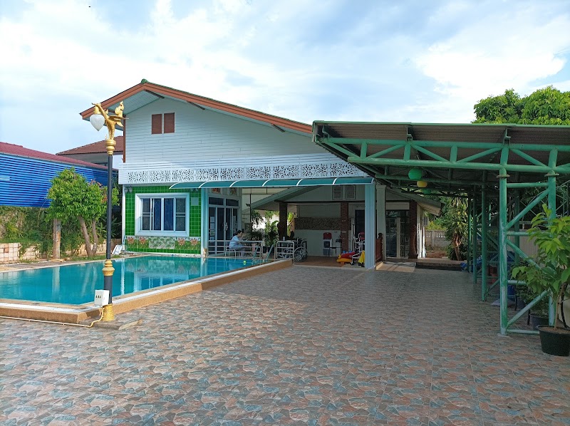 Main center view