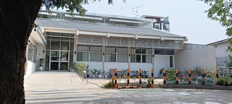 Main center view