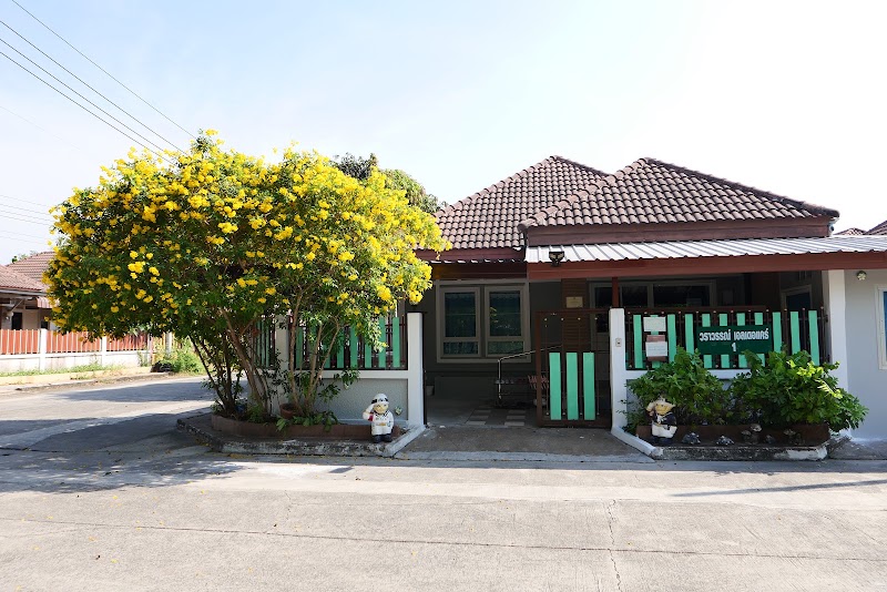 Main center view